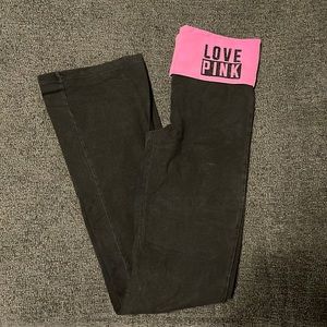 Victoria’s Secret PINK yoga pants
